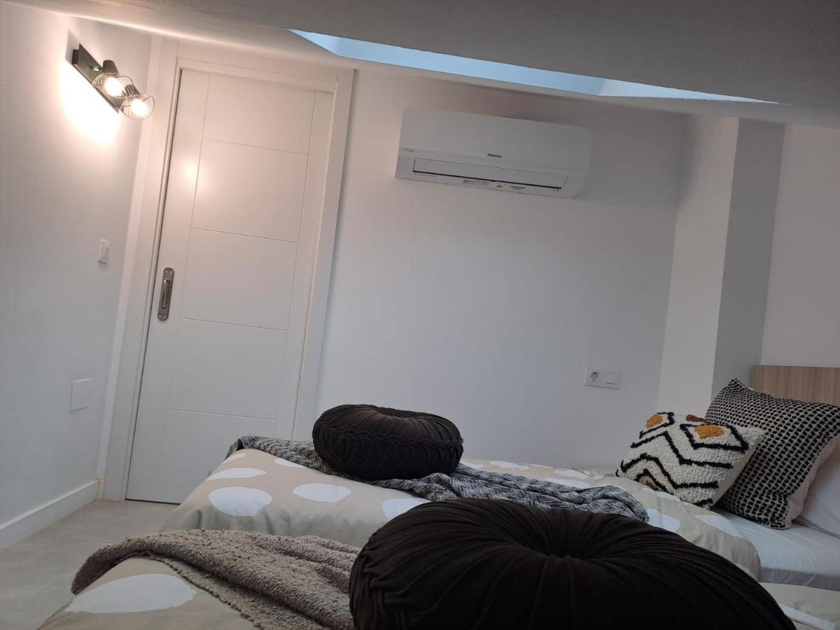 Apartamentos Jara 1B Málaga Extérieur photo